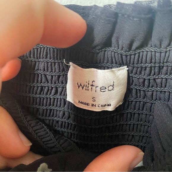 Wilfred Aritizia ruffle dress size S floral black mini dress - Picture 4 of 7